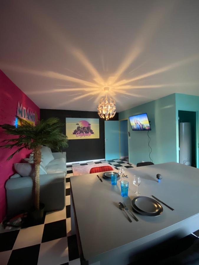 Capsule Miami Vice - Jacuzzi - Billard - Ecran Cinema & Netflix - Ping-Pong - Nintendo & Jeux- Liévin Exterior foto